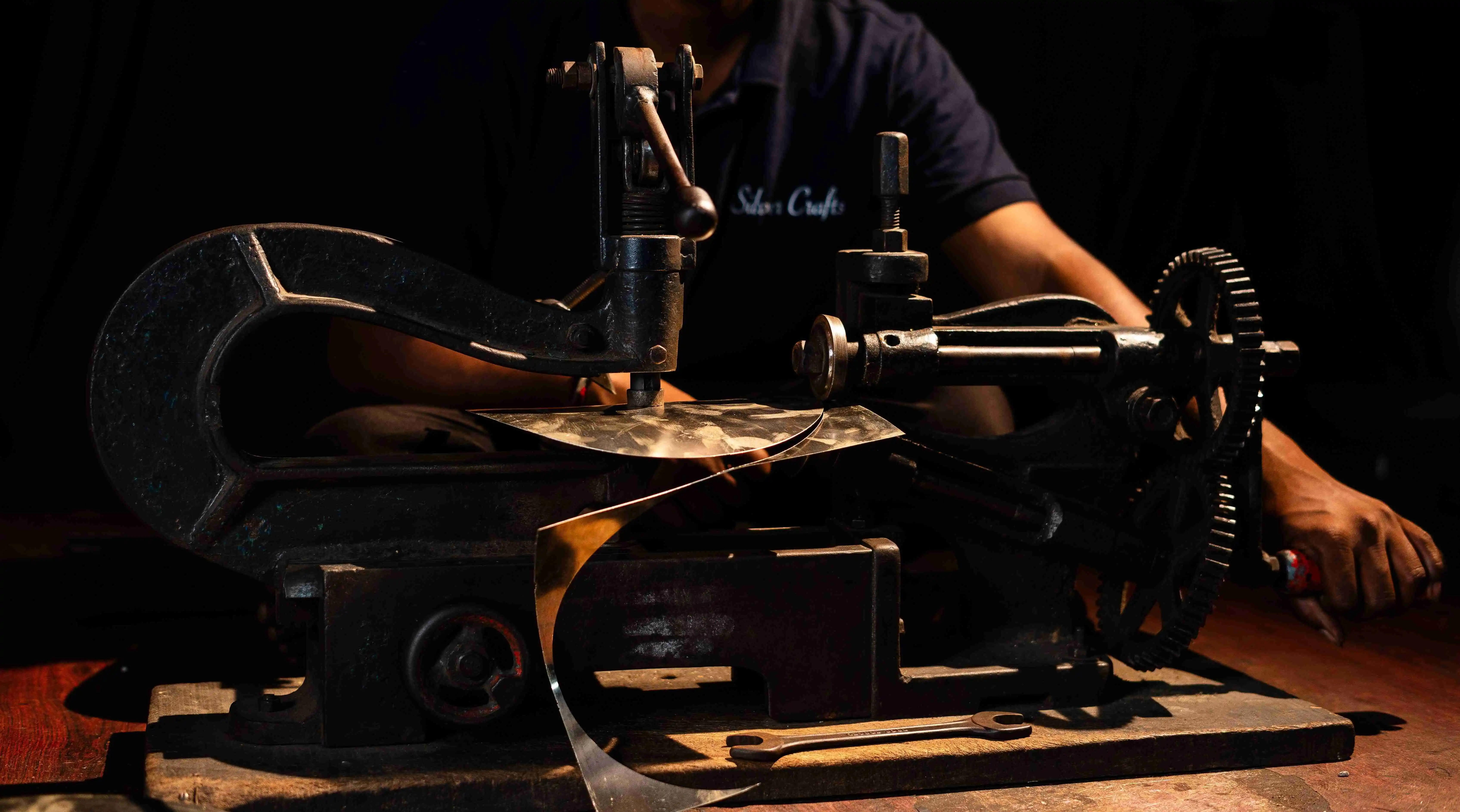 Silver Crafts Manufacturing 12